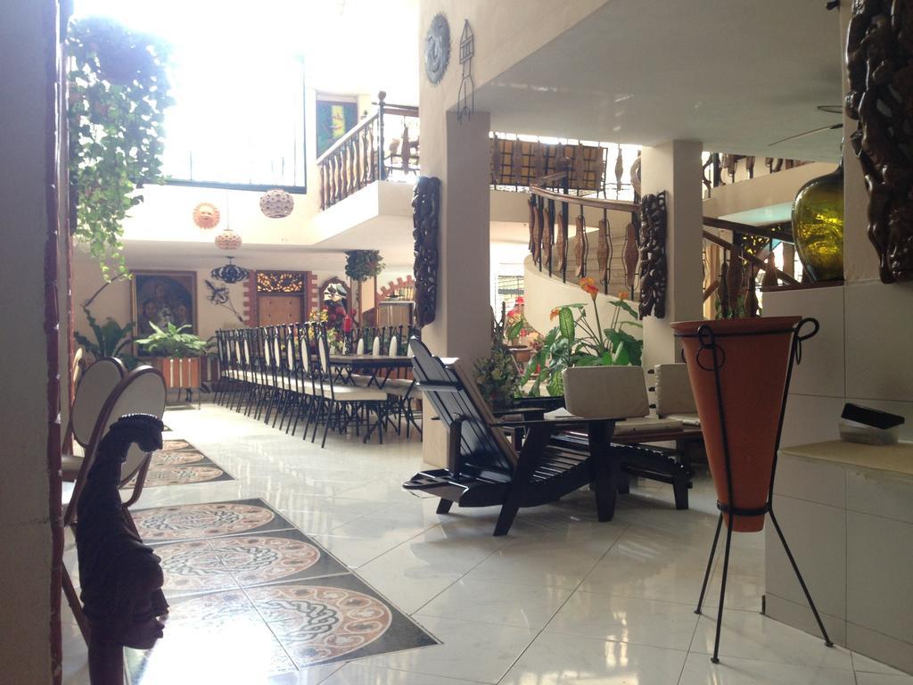 Ideal Villa Hotel Port-au-Prince Extérieur photo