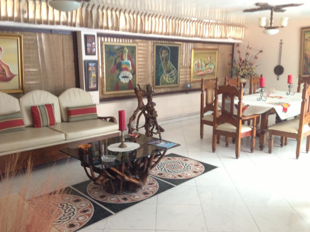 Ideal Villa Hotel Port-au-Prince Extérieur photo