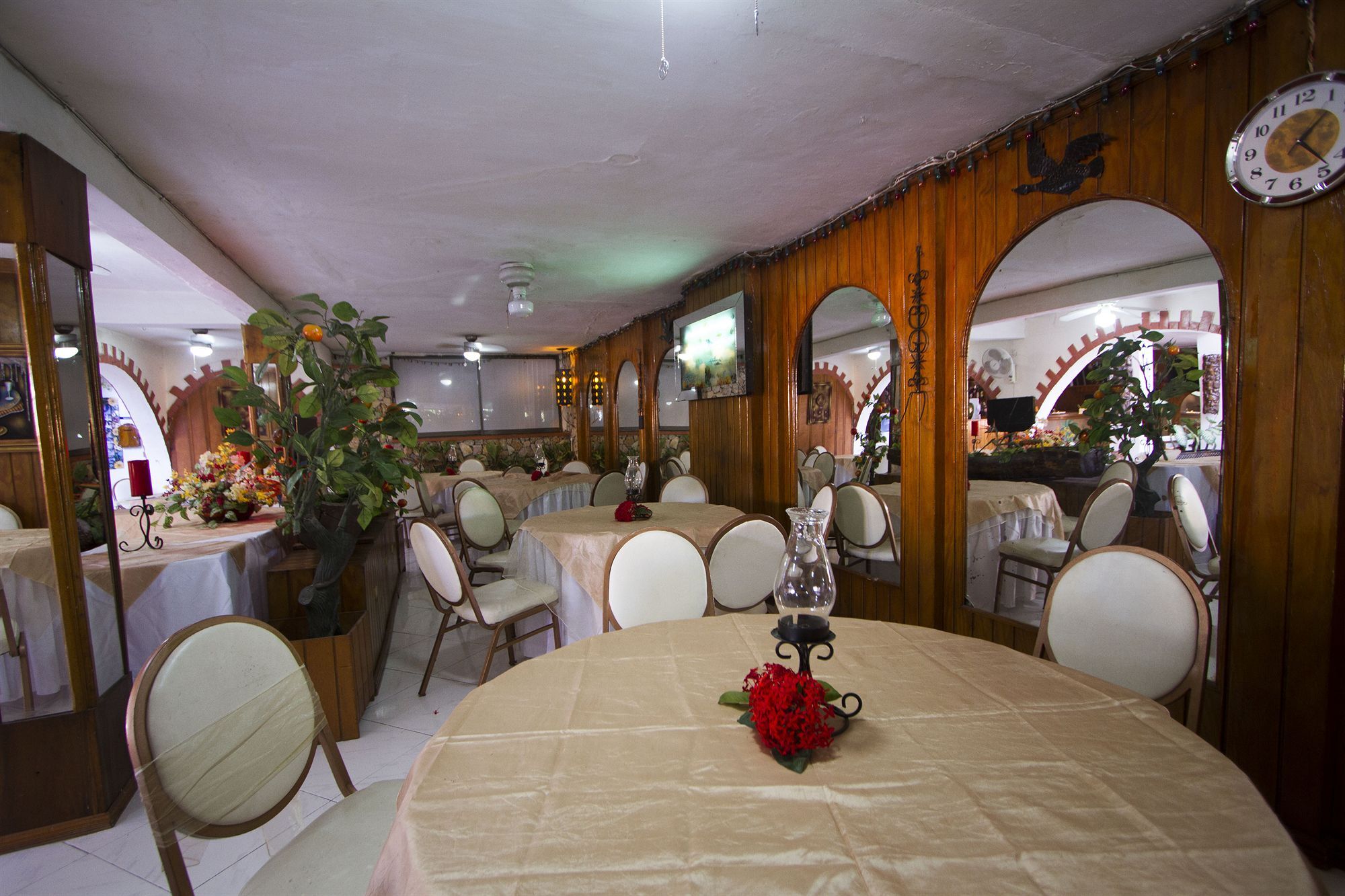 Ideal Villa Hotel Port-au-Prince Extérieur photo